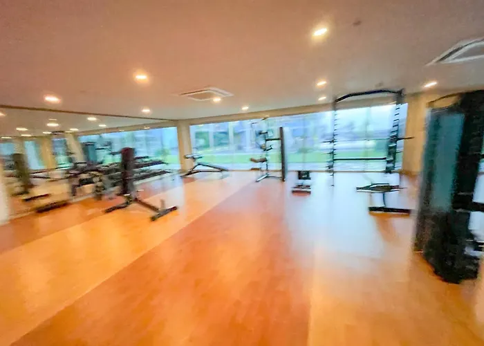 Luxurious 3br In Bay Beside Okada Appartement