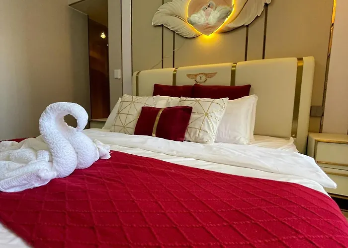 Luxurious 3br In Bay Beside Okada Appartement